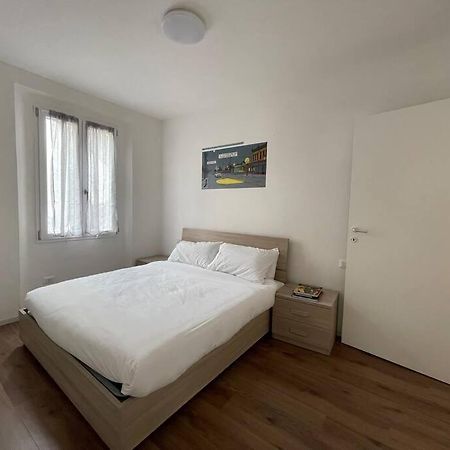 L'Etrange Rendez-Vous Tome 1 Apartment Carona  Ngoại thất bức ảnh